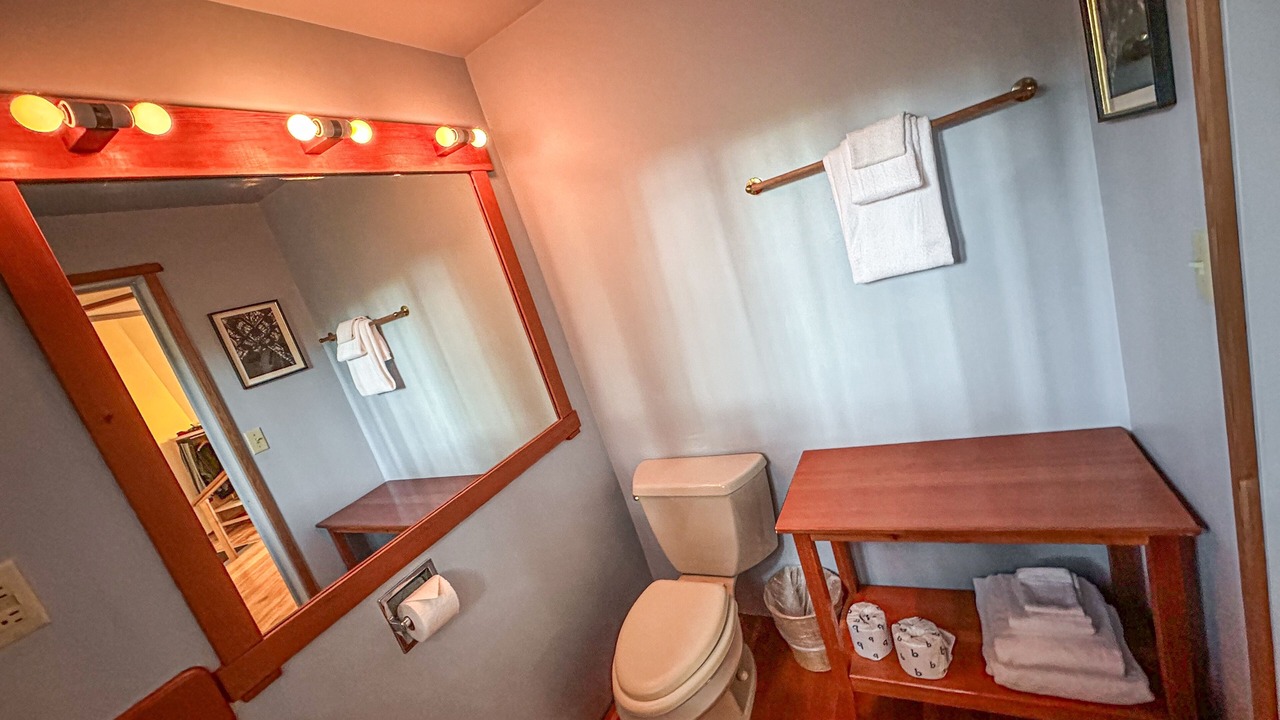 Photo of Bathroom in Greenbank
