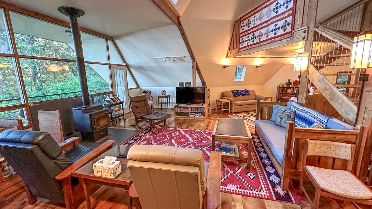 Photo of Livingroom in Greenbank