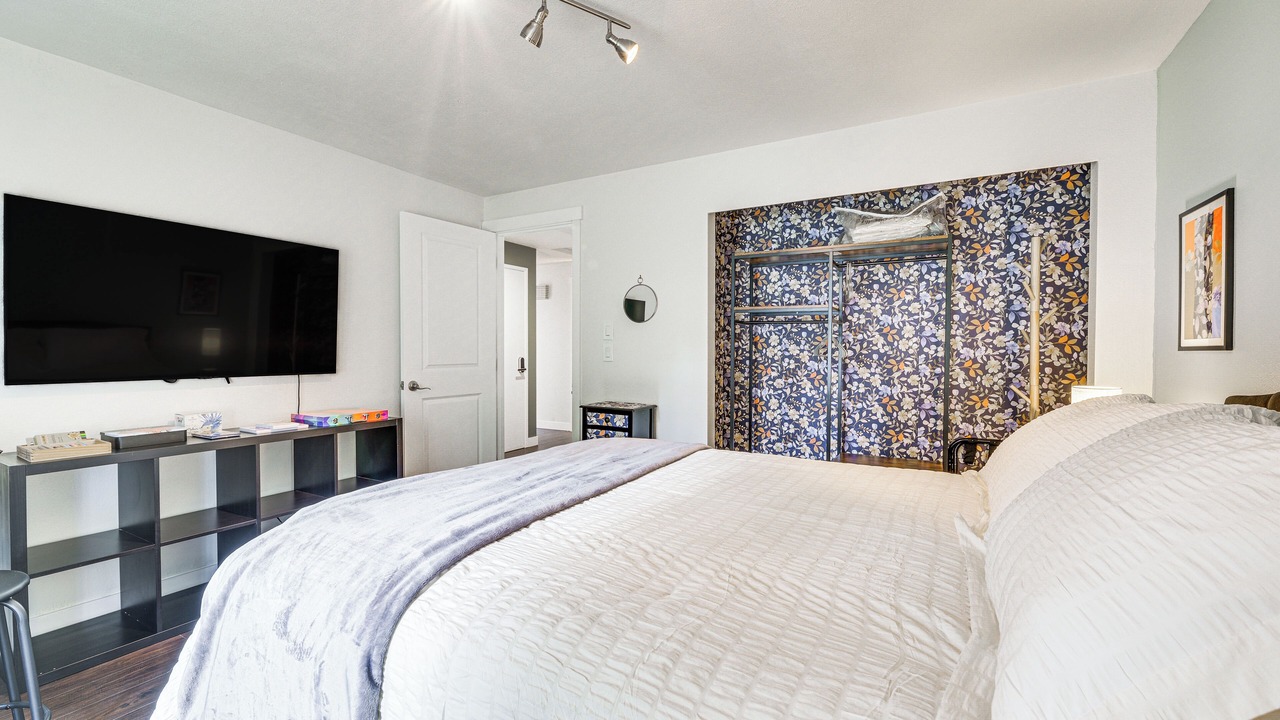 Photo of Bedroom in Anderson Island