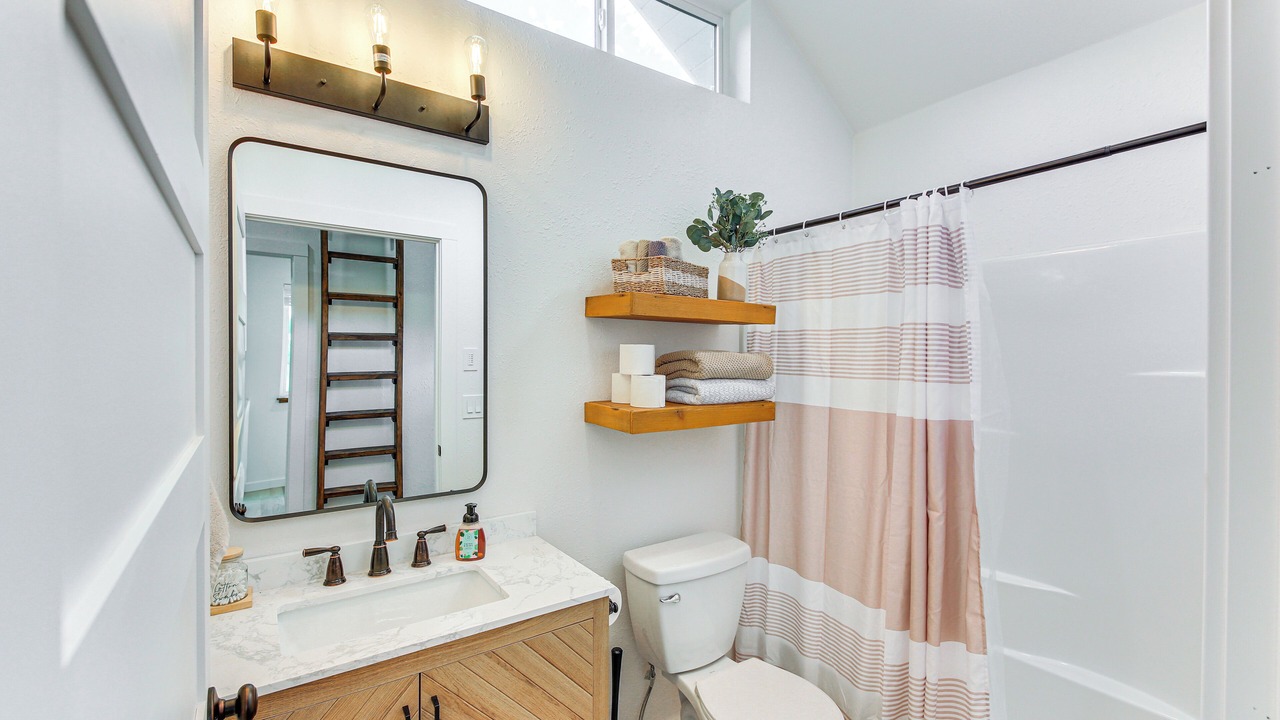 Photo of Bathroom in Bonners Ferry