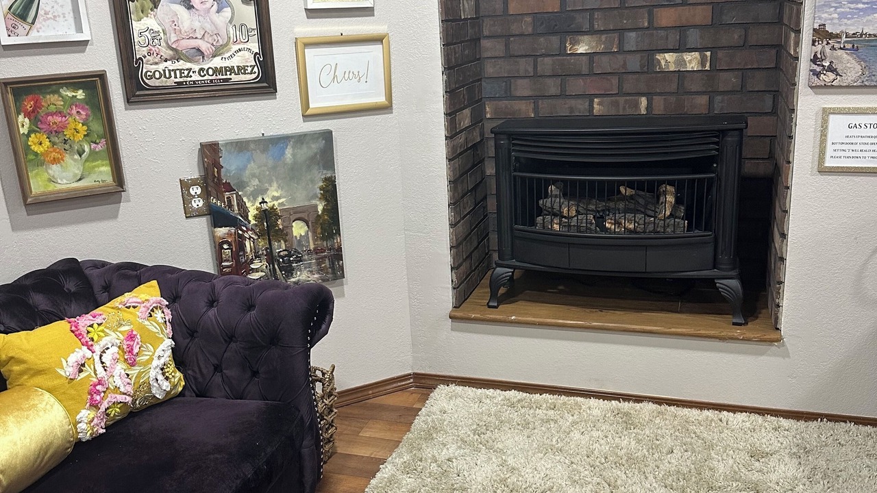 Photo of Livingroom in South Hill
