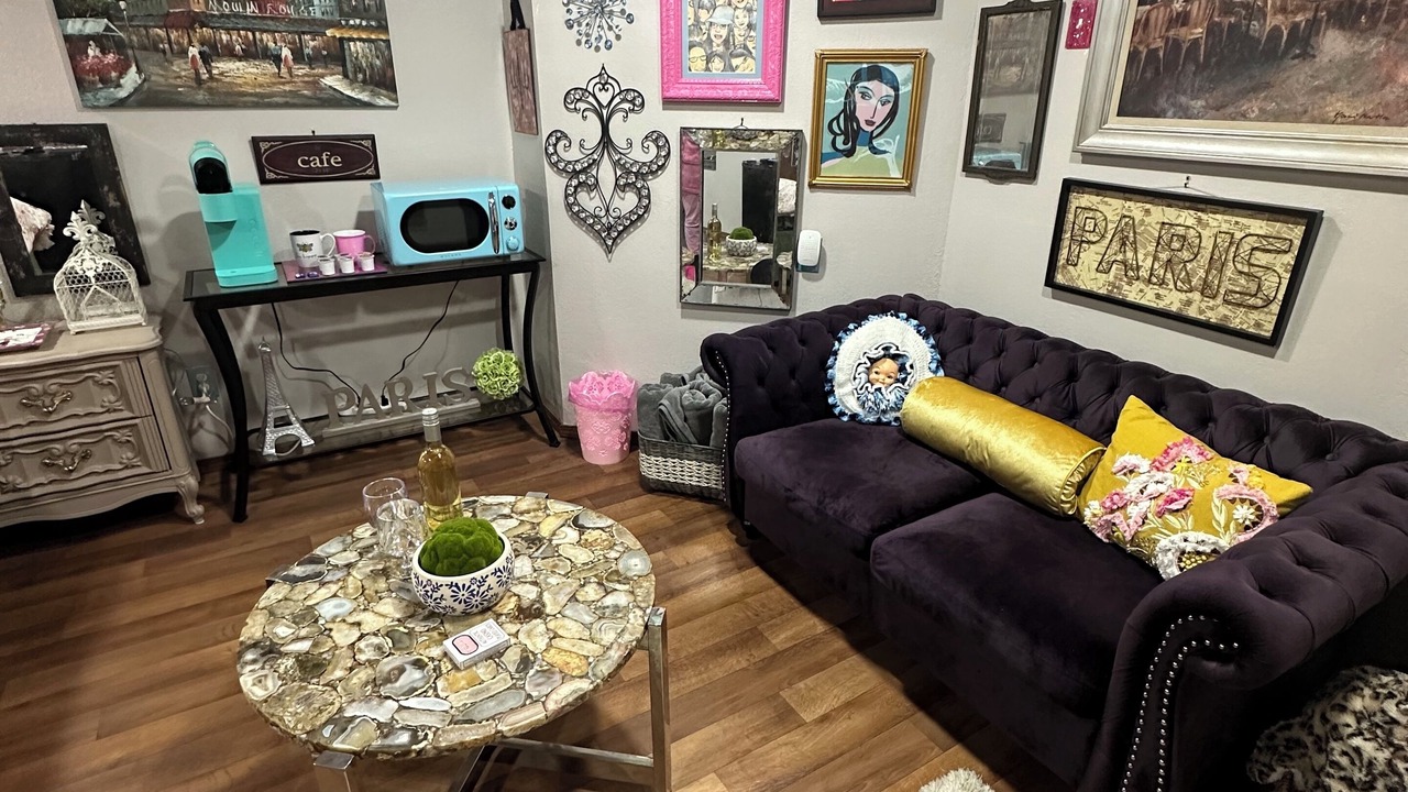 Photo of Livingroom in South Hill