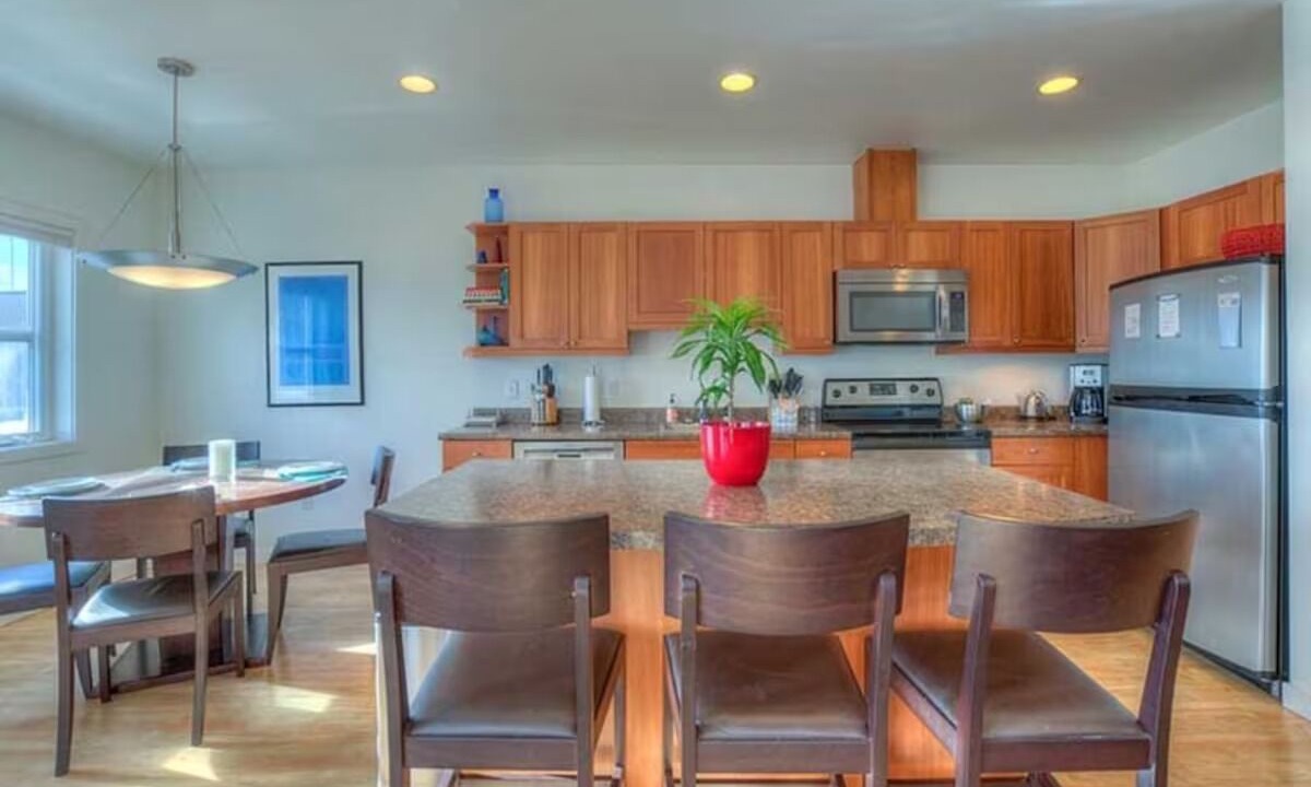 Photo of Kitchen in Eastsound