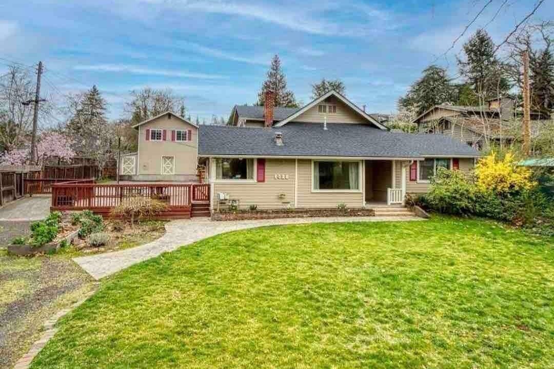Photo of Outdoor in Medford