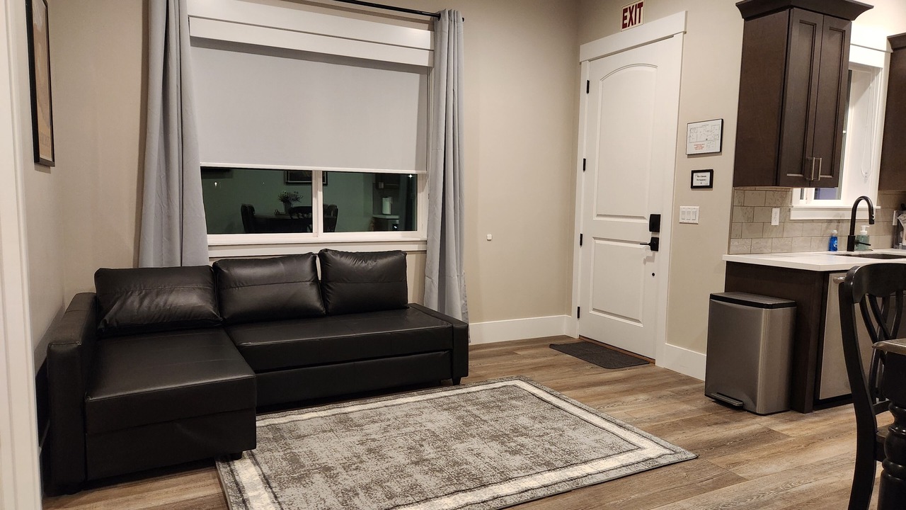 Photo of Livingroom in Hurricane