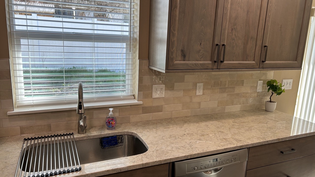 Photo of Kitchen in Maple Grove - Franklin