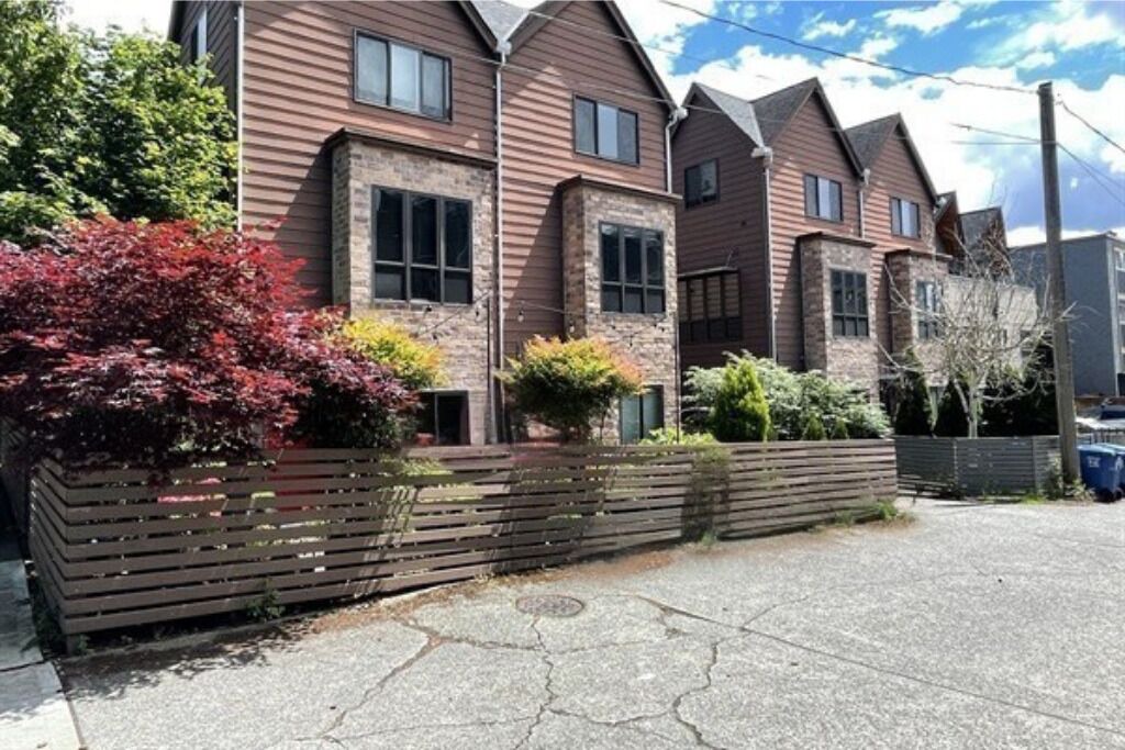 Photo of Outdoor in Green Lake