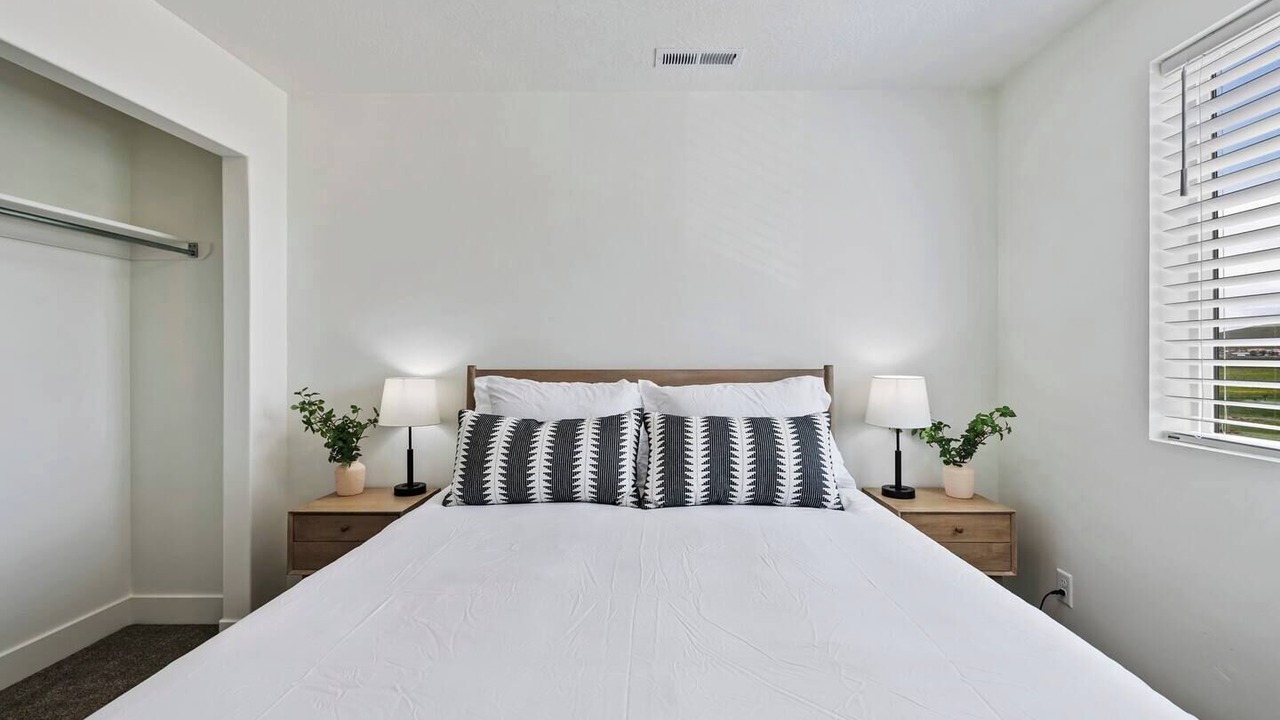 Photo of Bedroom in Sweetwater
