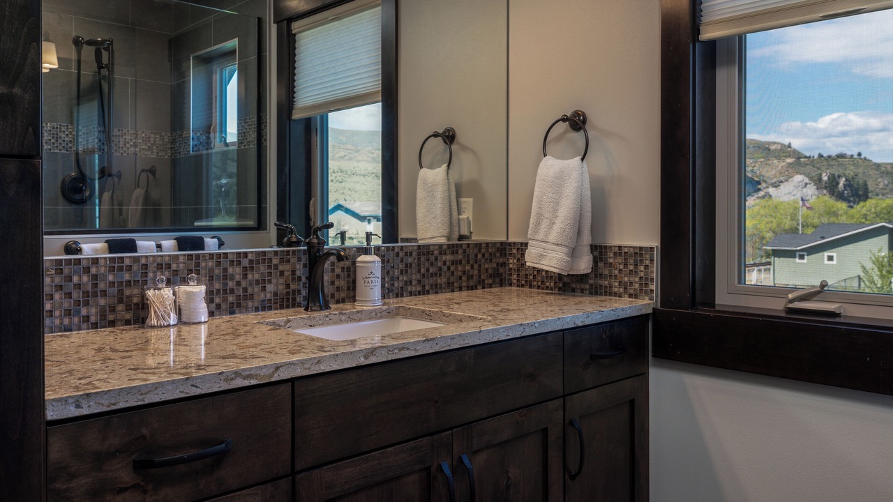 Photo of Bathroom in Orondo