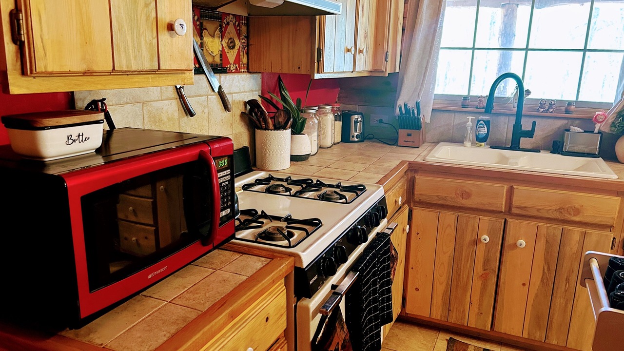 Photo of Kitchen in Chiloquin