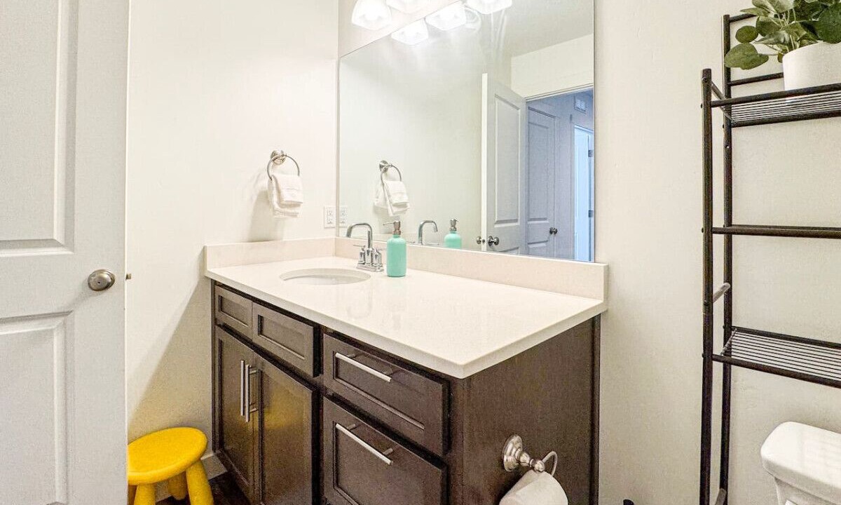 Photo of Bathroom in Garden City