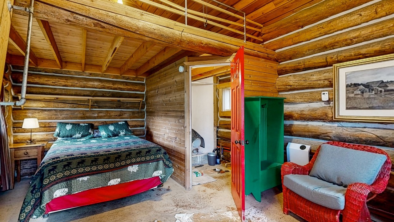 Photo of Bedroom in Northport