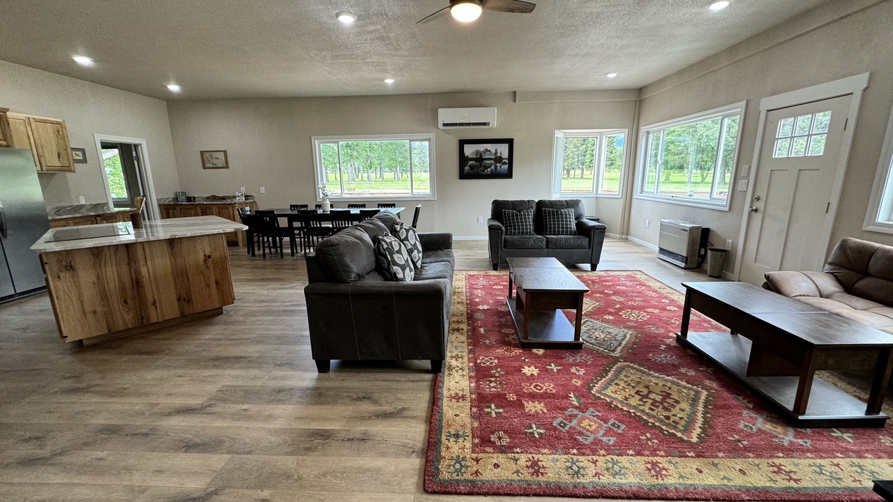 Photo of Livingroom in Libby