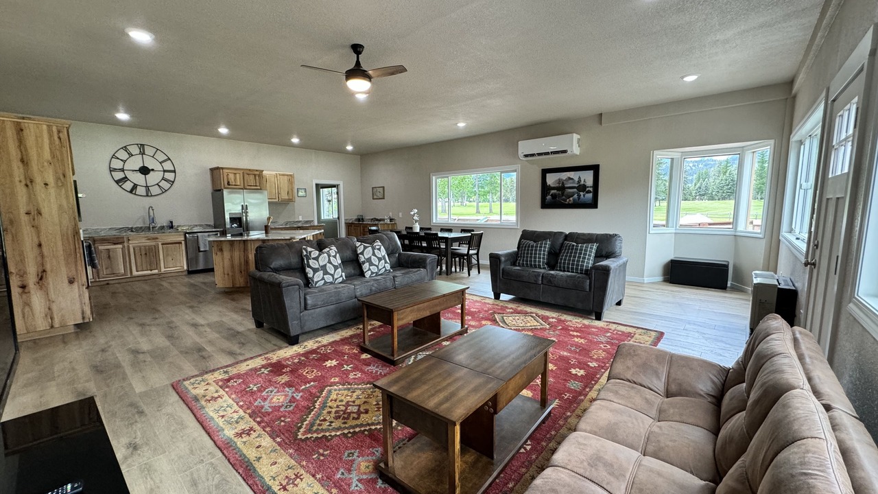 Photo of Livingroom in Libby