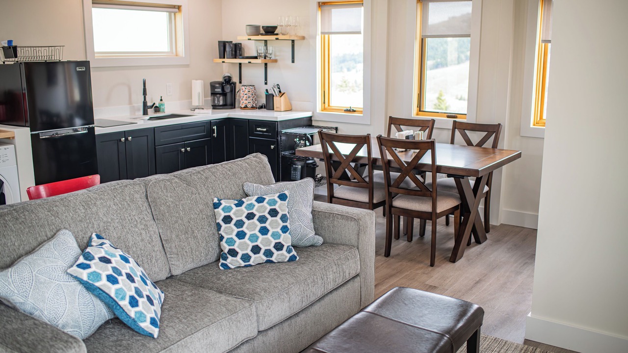 Photo of Livingroom in Livingston