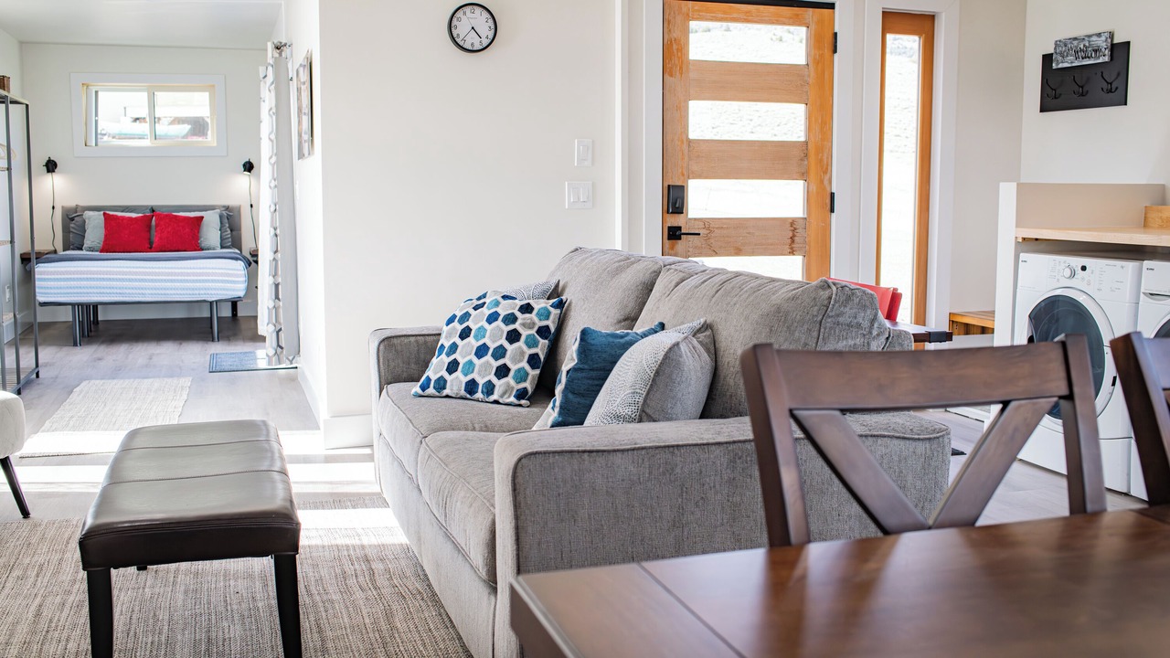 Photo of Livingroom in Livingston