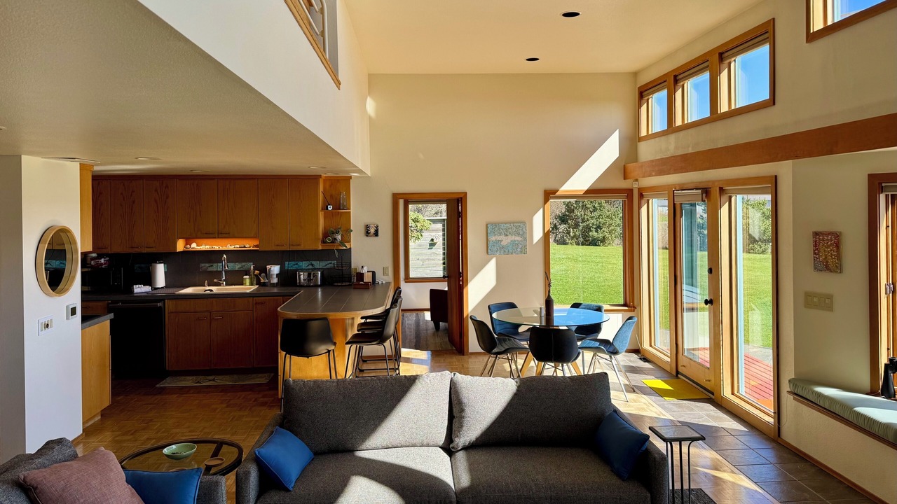 Photo of Livingroom in Friday Harbor