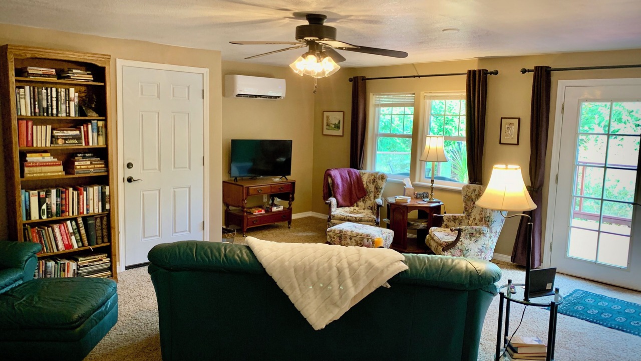 Photo of Livingroom in La Center