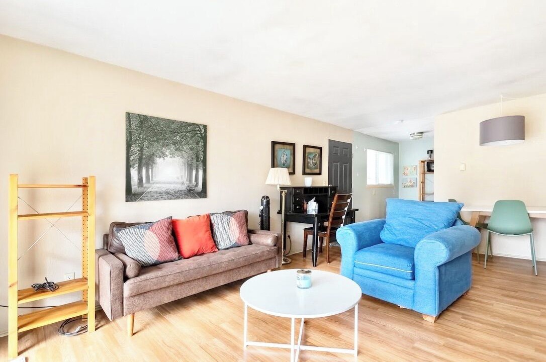 Photo of Livingroom in Lakewood