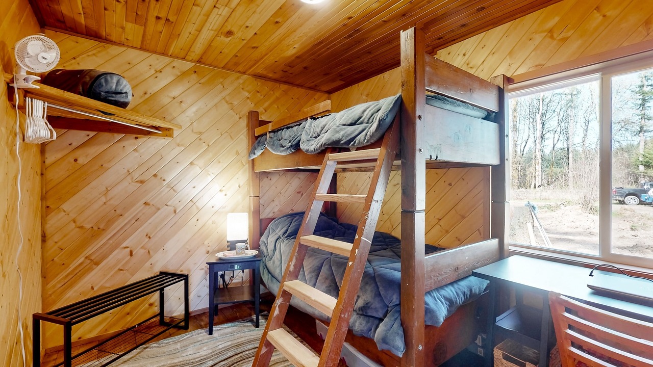 Photo of Bedroom in Toledo