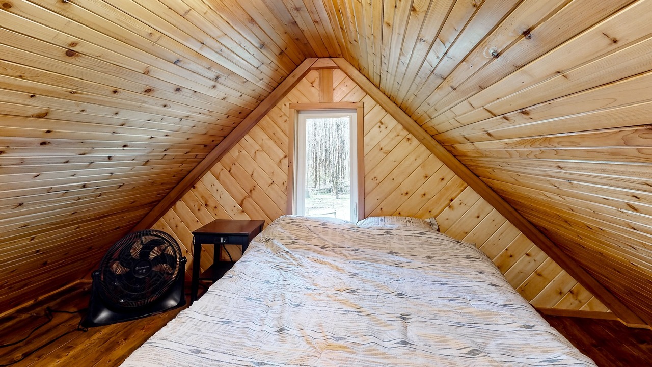 Photo of Bedroom in Toledo
