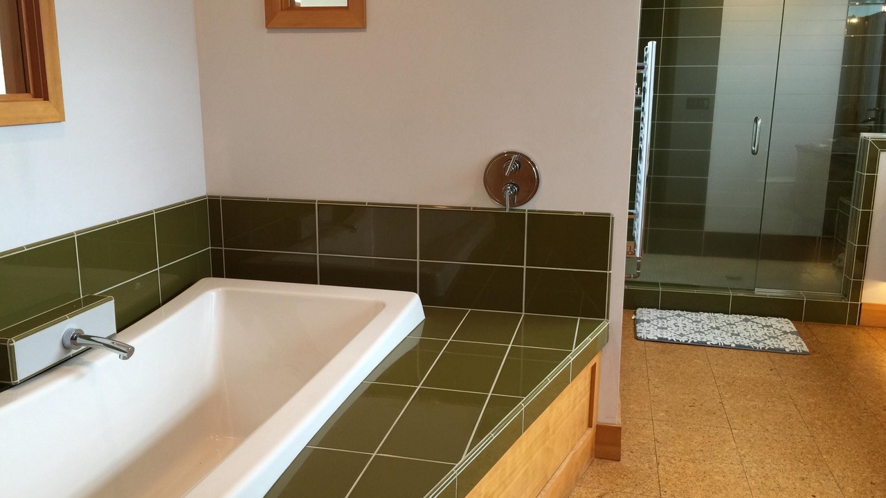 Photo of Bathroom in River West