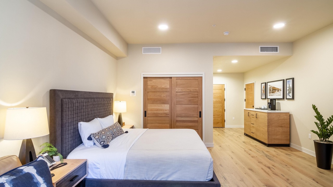 Photo of Bedroom in Tamarack Resort