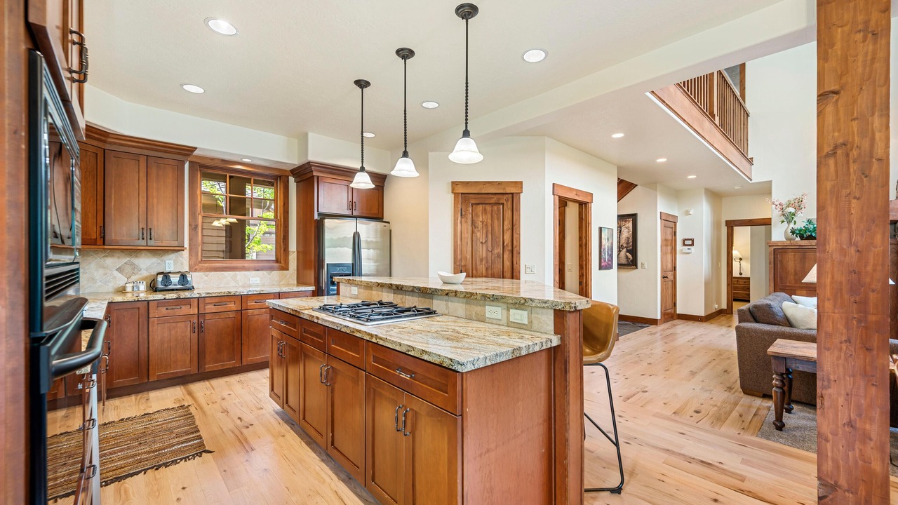 Photo of Kitchen in Tamarack