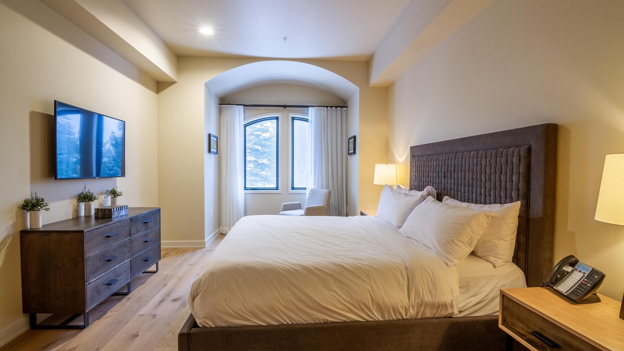 Photo of Bedroom in Tamarack Resort