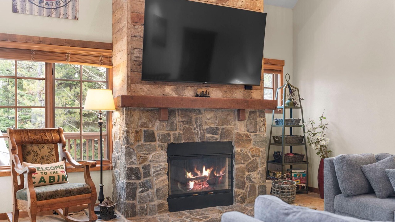 Photo of Livingroom in Tamarack Resort
