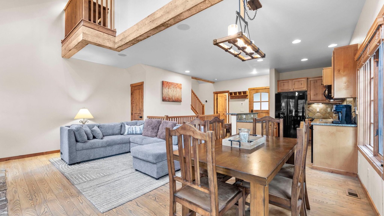 Photo of Livingroom in Tamarack Resort