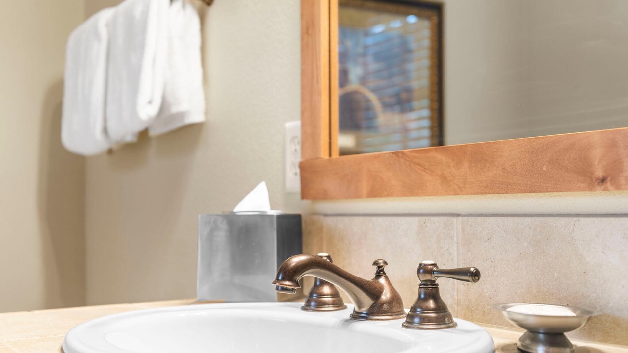 Photo of Bathroom in Tamarack Resort