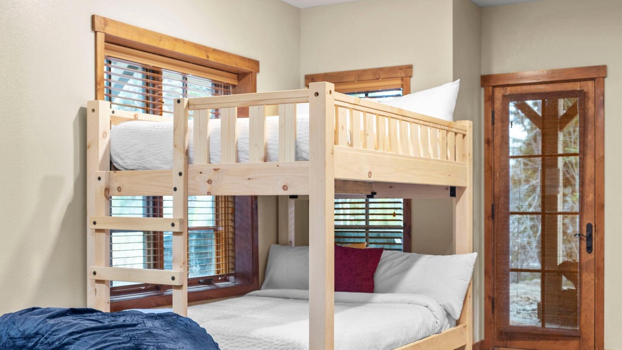 Photo of Bedroom in Tamarack Resort