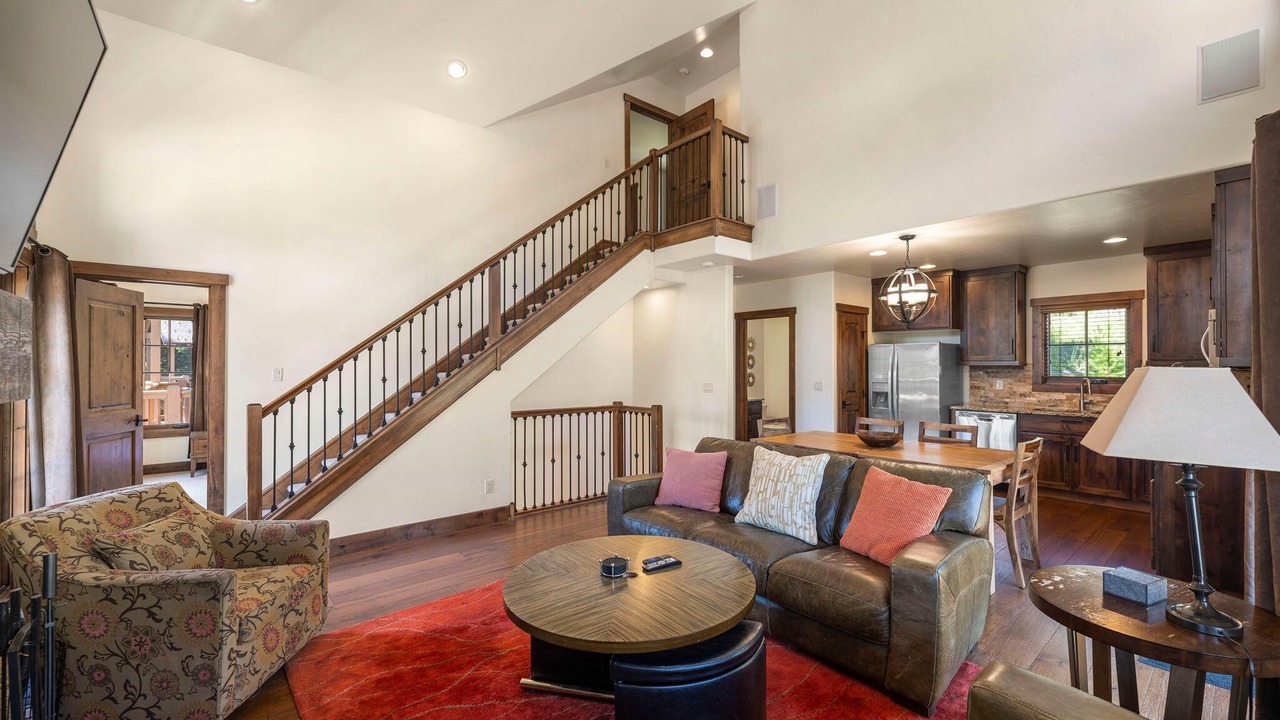 Photo of Livingroom in Tamarack Resort
