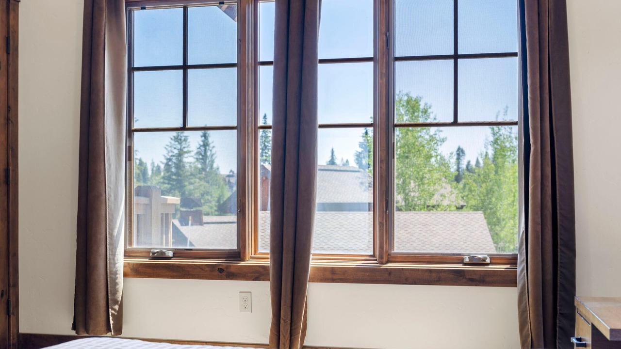 Photo of Bedroom in Tamarack Resort