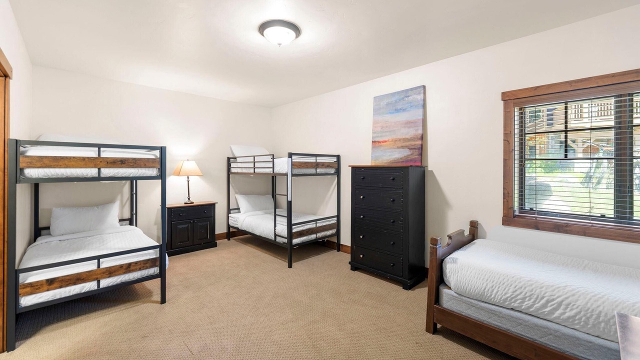 Photo of Bedroom in Tamarack Resort