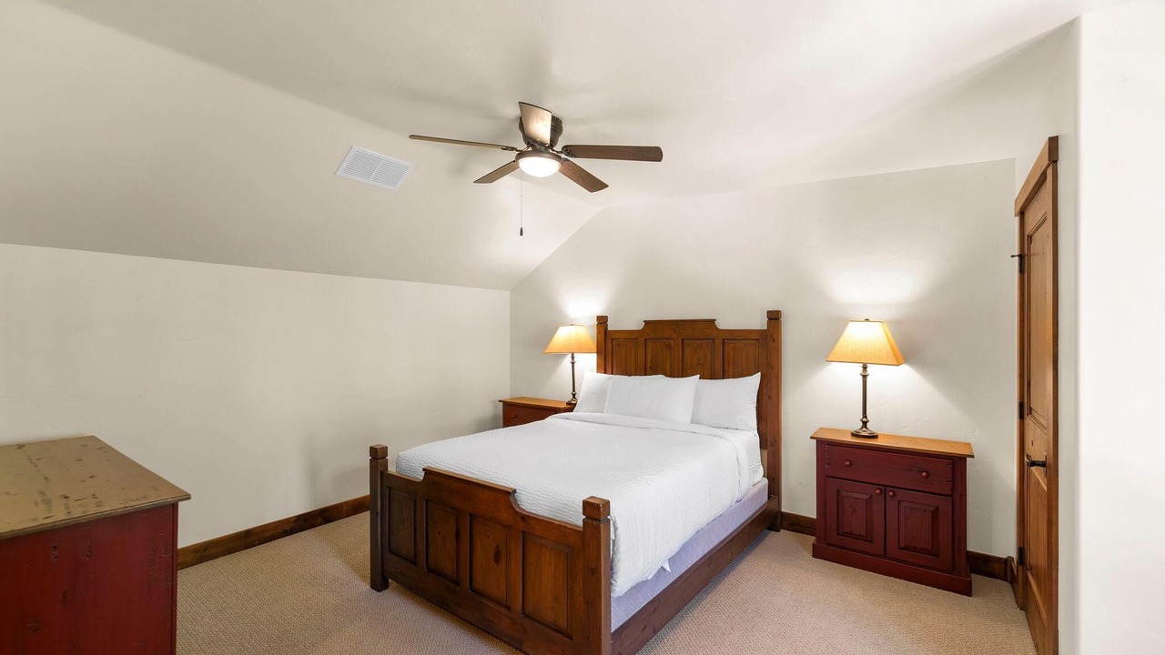 Photo of Bedroom in Tamarack Resort