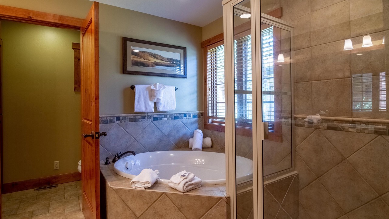 Photo of Bathroom in Tamarack Resort