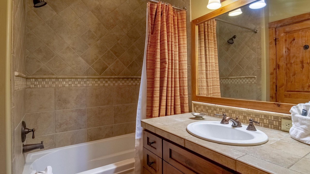 Photo of Bathroom in Tamarack Resort
