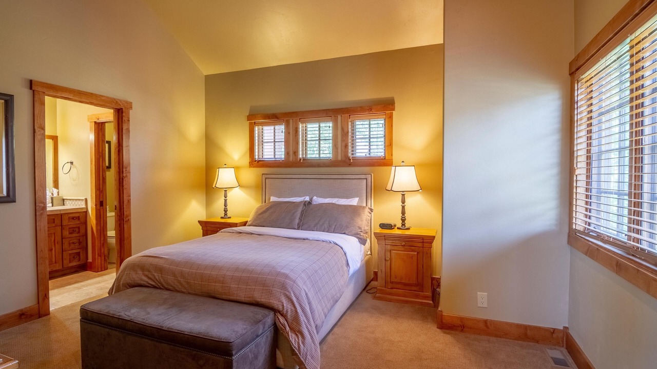 Photo of Bedroom in Tamarack Resort