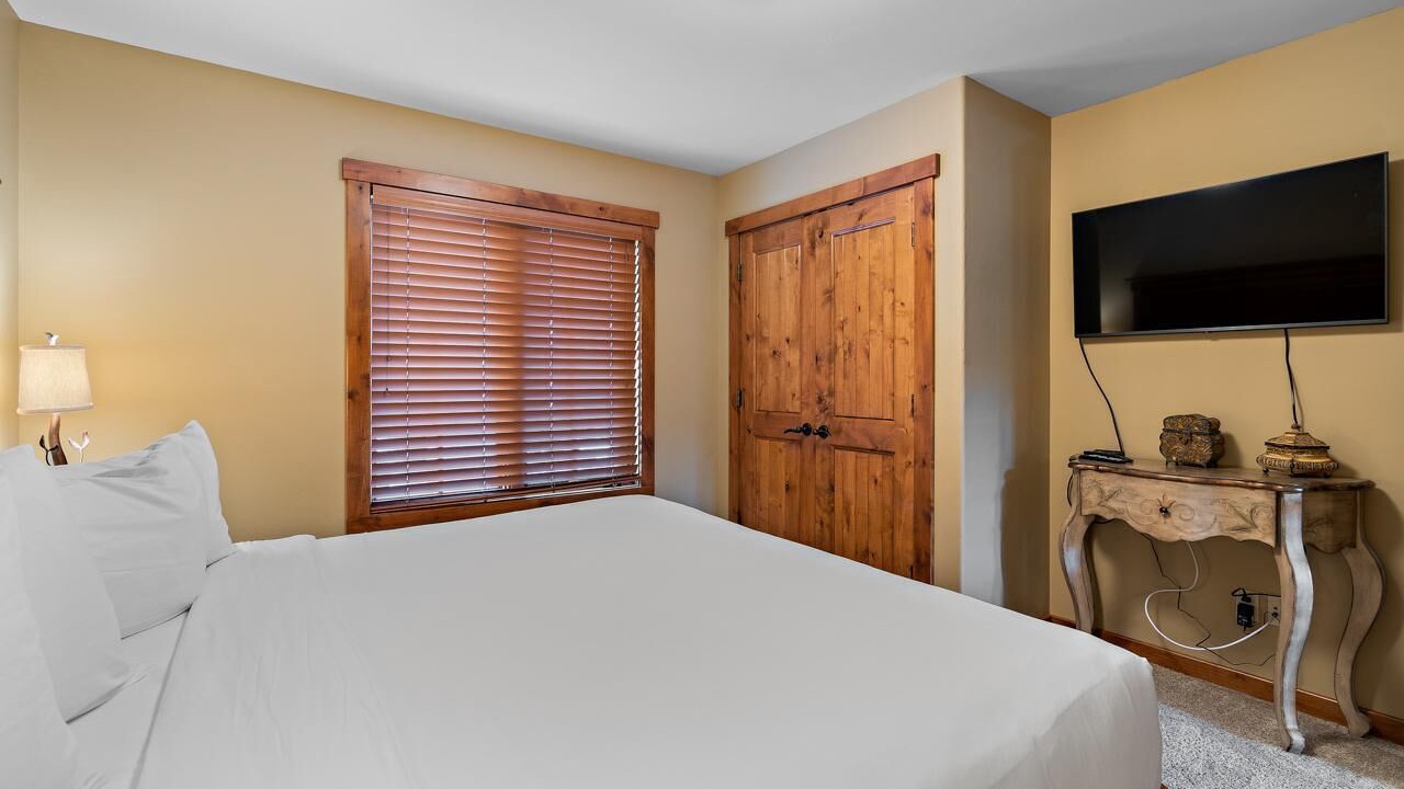 Photo of Bedroom in Tamarack