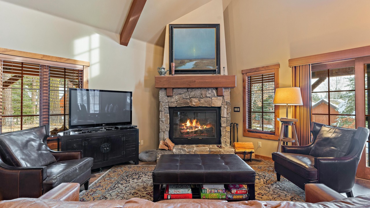 Photo of Livingroom in Tamarack