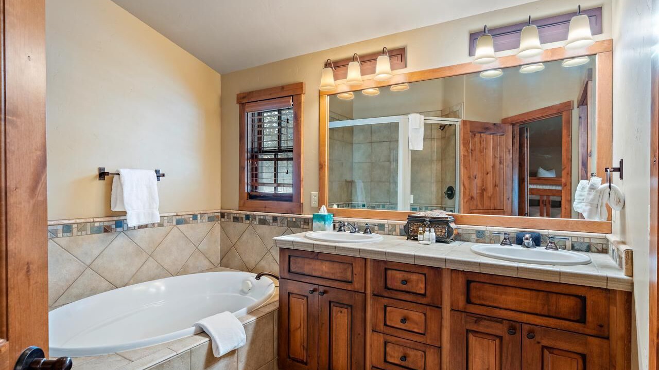 Photo of Bathroom in Tamarack