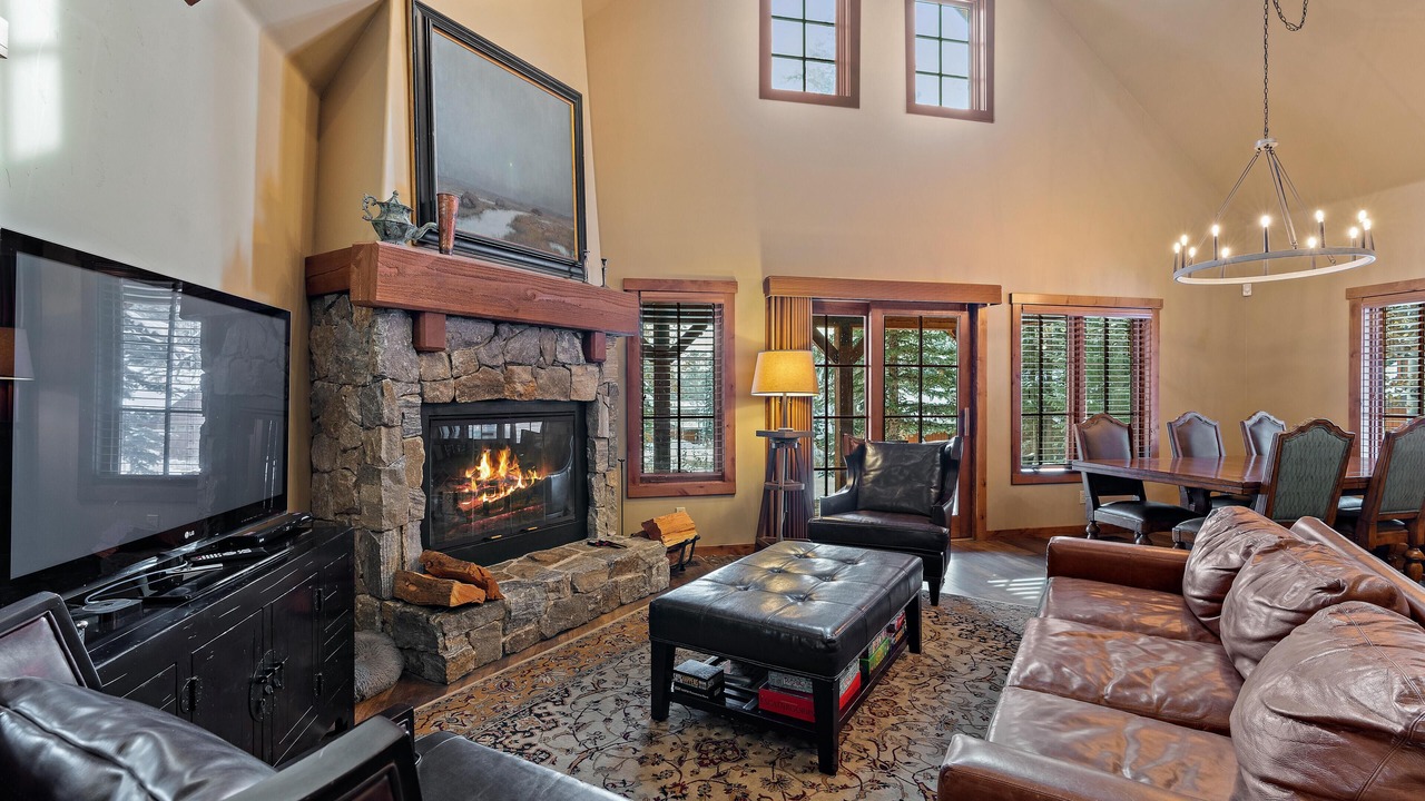 Photo of Livingroom in Tamarack