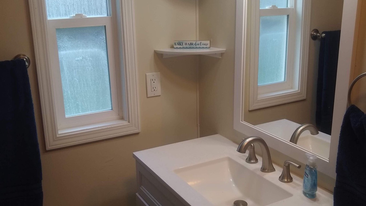 Photo of Bathroom in Valley