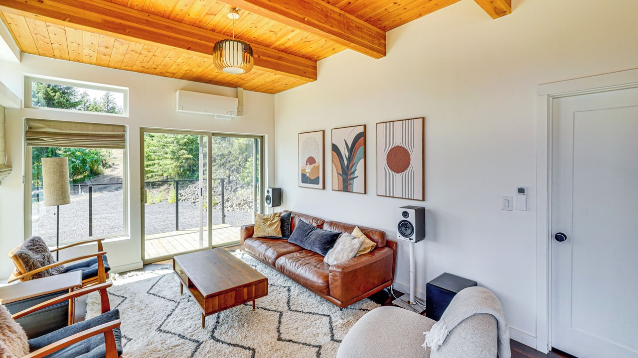 Photo of Livingroom in Worley
