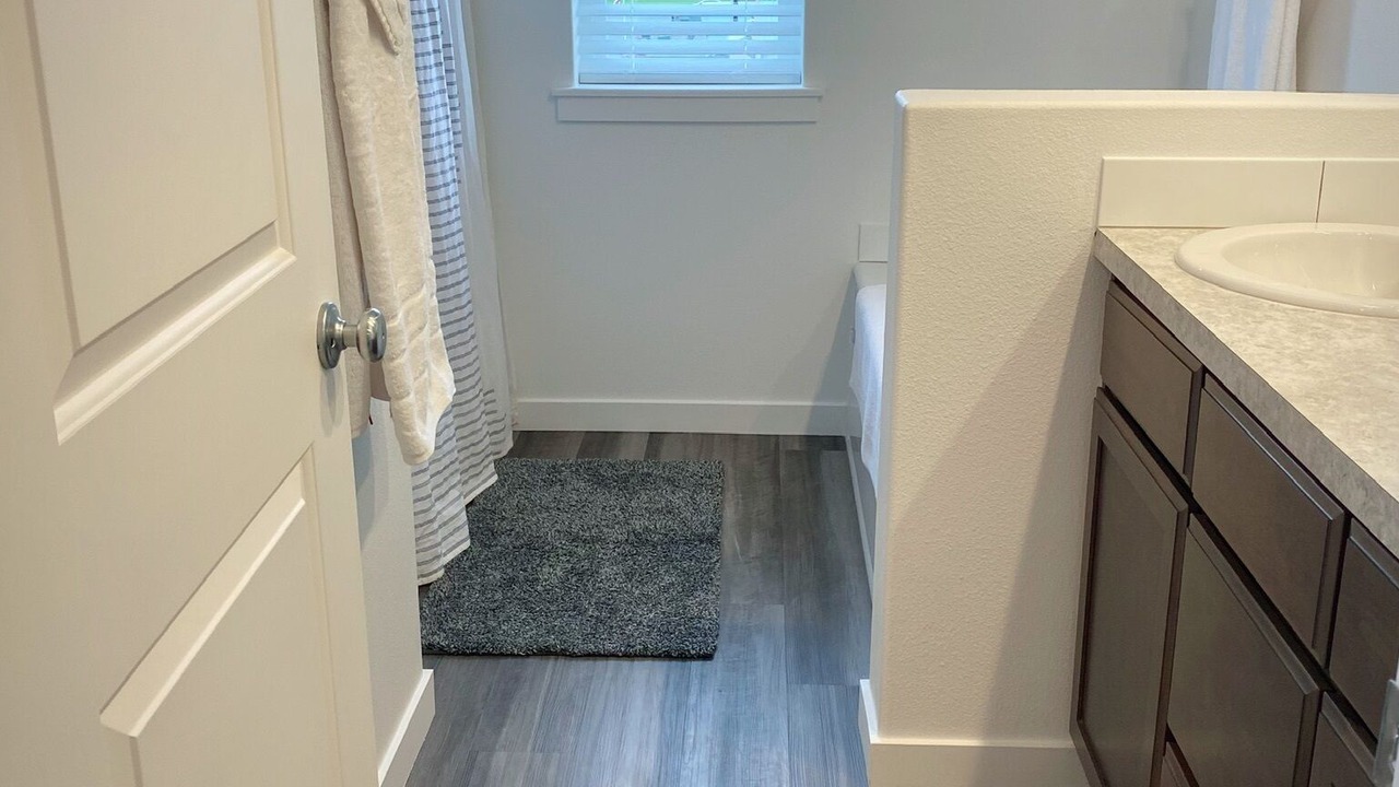 Photo of Bathroom in West Richland