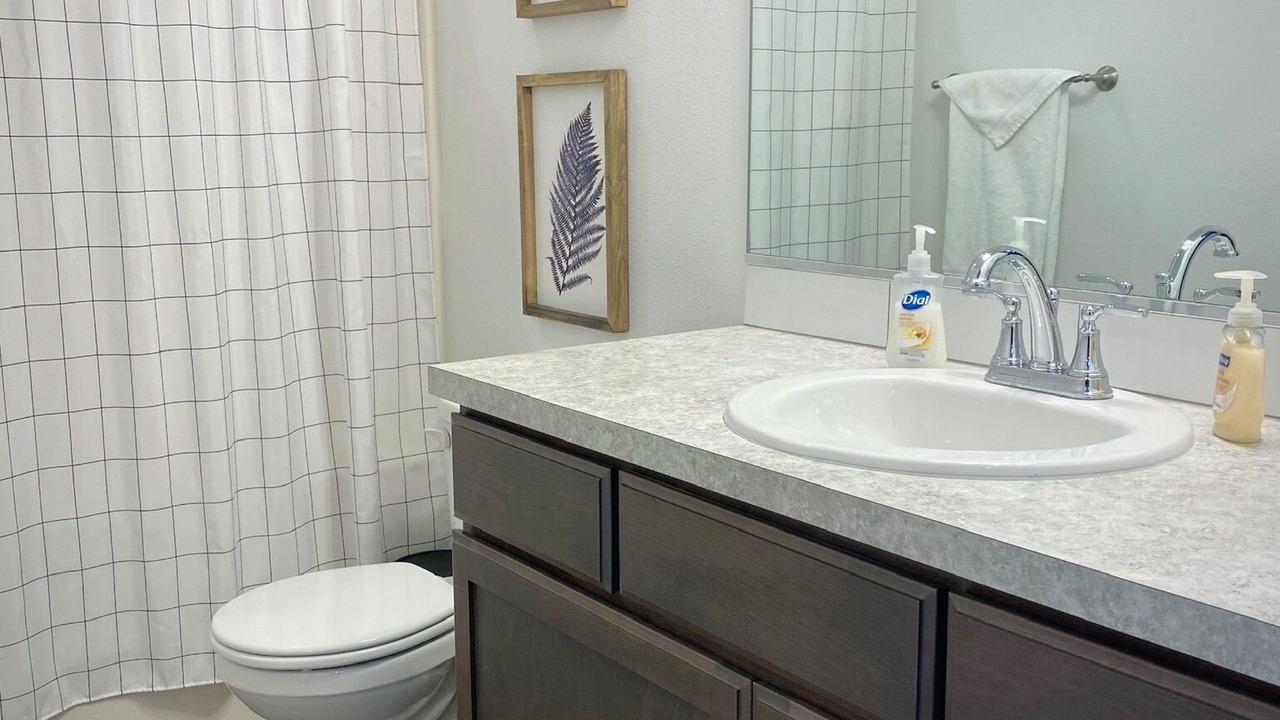 Photo of Bathroom in West Richland