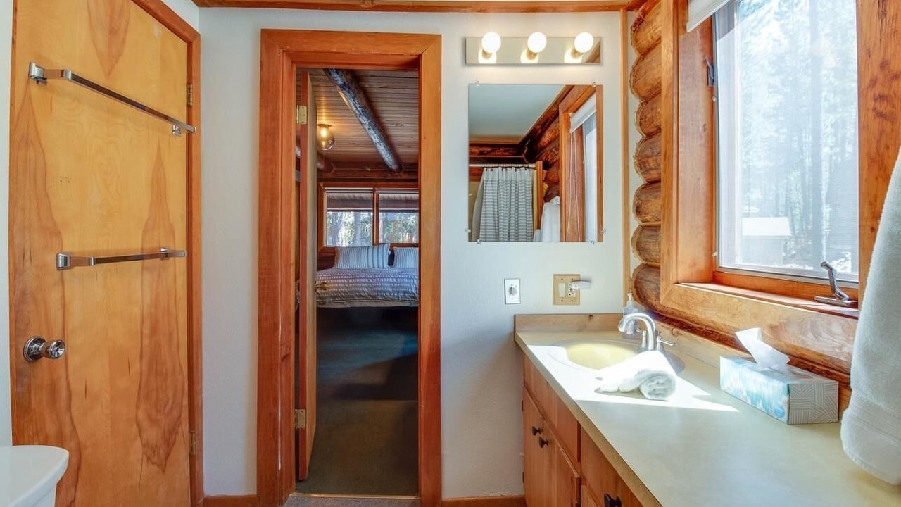 Photo of Bathroom in Black Butte Ranch