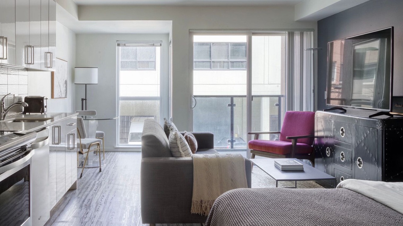 Photo of Bedroom in University District